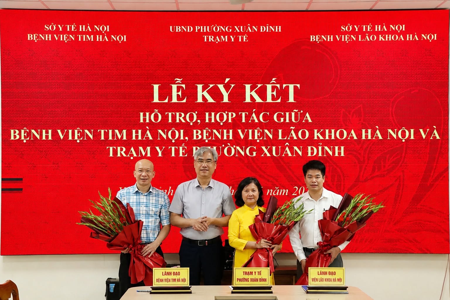 Bệnh viện lão khoa Hà Nội đồng hành hỗ trợ chuyên môn cho Trạm y tế phường Xuân Đỉnh